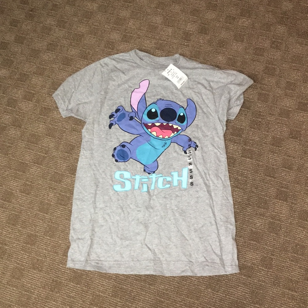 Disney tee shirt